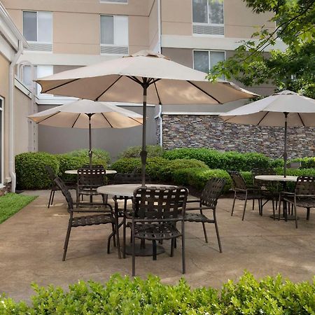 Hilton Garden Inn Raleigh Capital Blvd I-540 Dış mekan fotoğraf