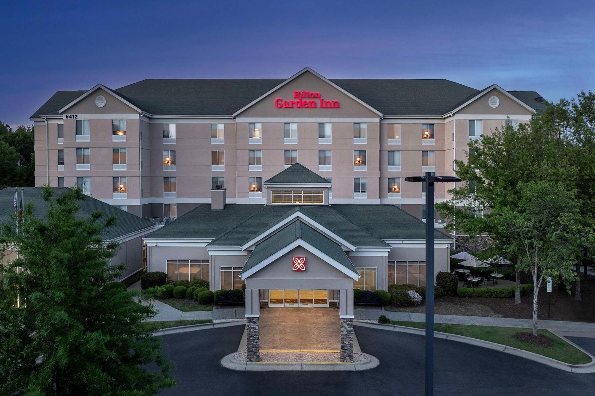 Hilton Garden Inn Raleigh Capital Blvd I-540 Dış mekan fotoğraf