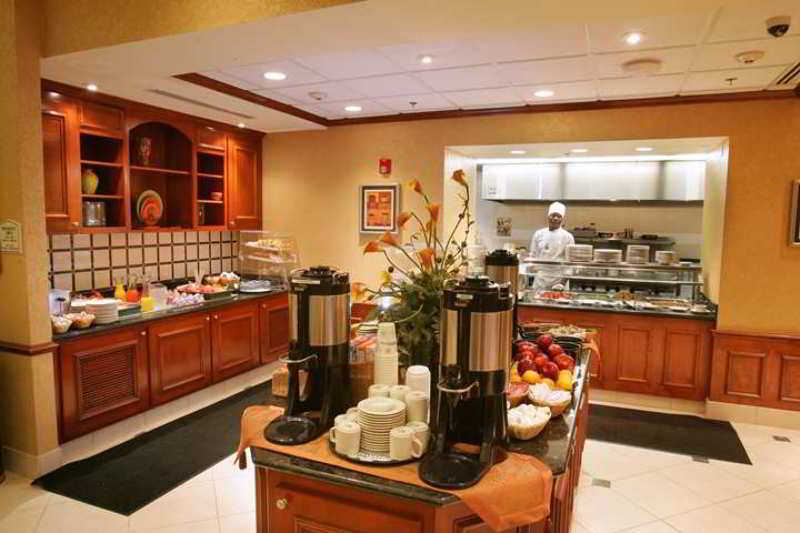 Hilton Garden Inn Raleigh Capital Blvd I-540 Restoran fotoğraf